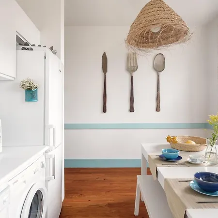 Апартаменты Own Places Clerigos Порту